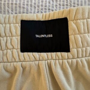 Talentless sweatshort